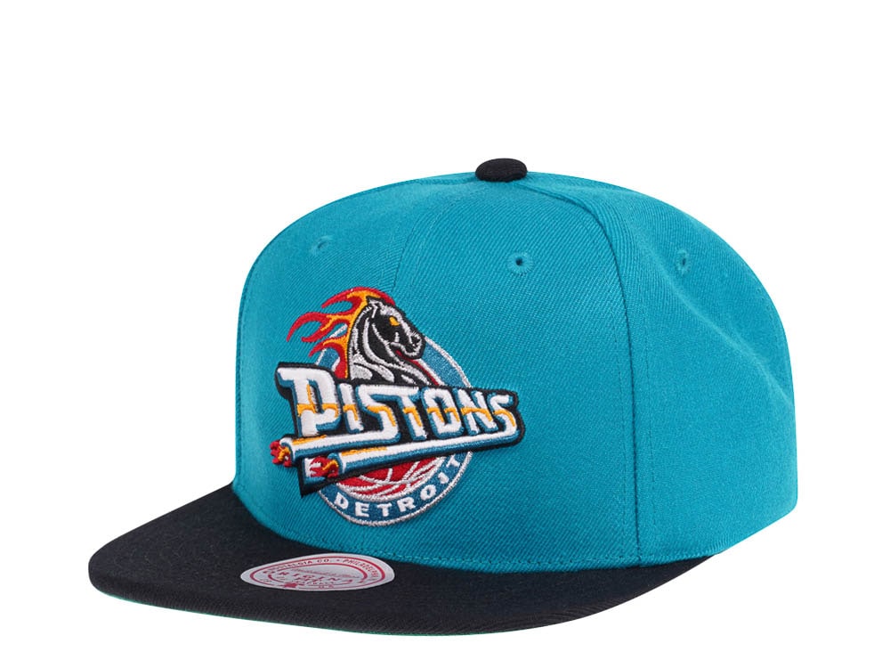 Mitchell & Ness Detroit Pistons Team Two Tone Hardwood Classics Snapback Cap