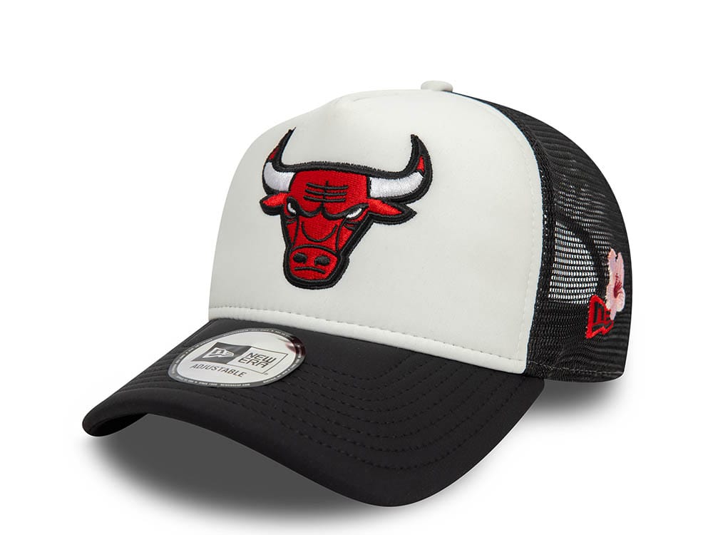 New Era Chicago Bulls Flower Black and White 9Forty A Frame Trucker Snapback Cap