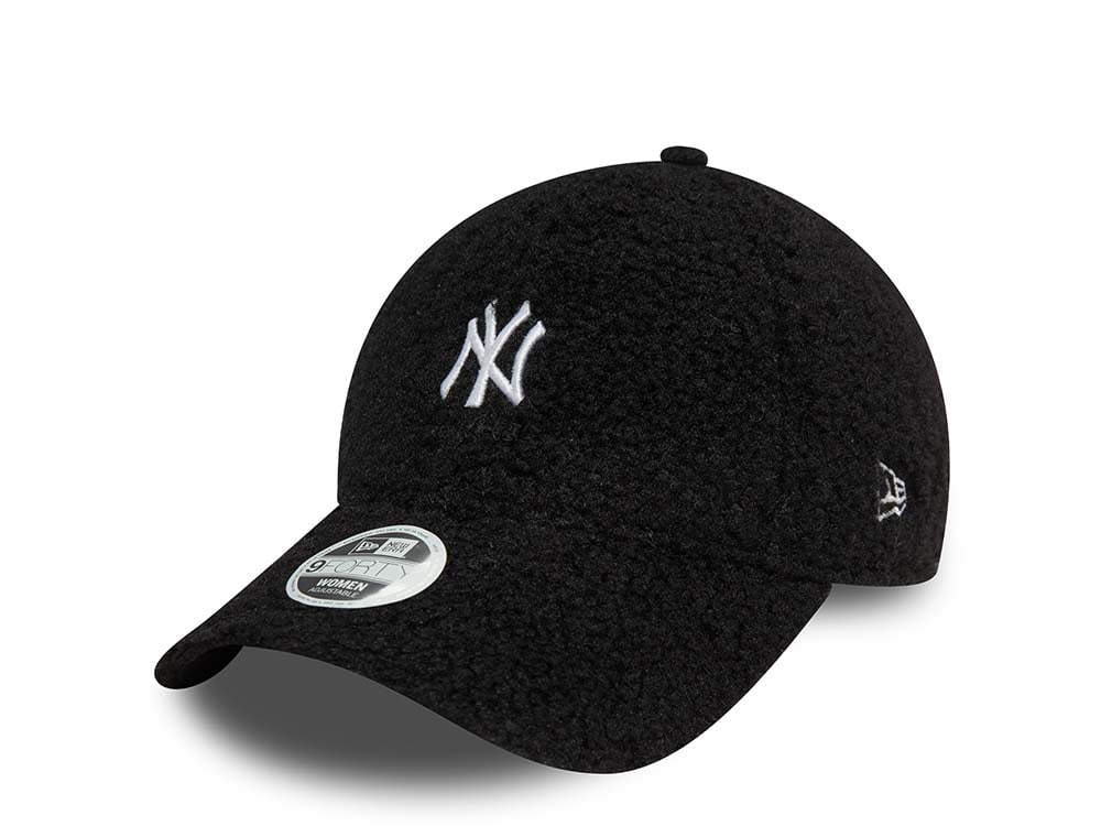 New Era New York Yankees Borg Black Womens 9Forty Snapback Cap